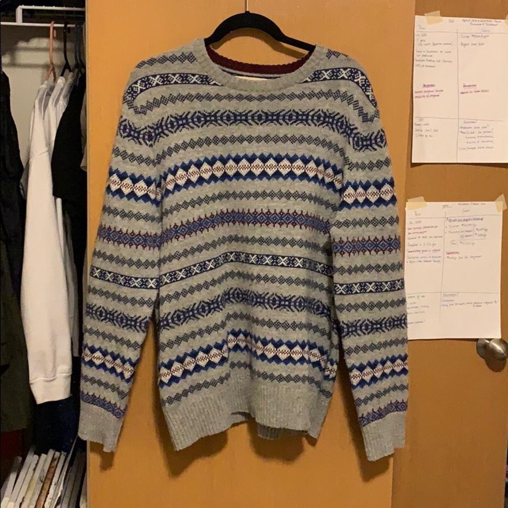 Sweater - Picture 1 of 1